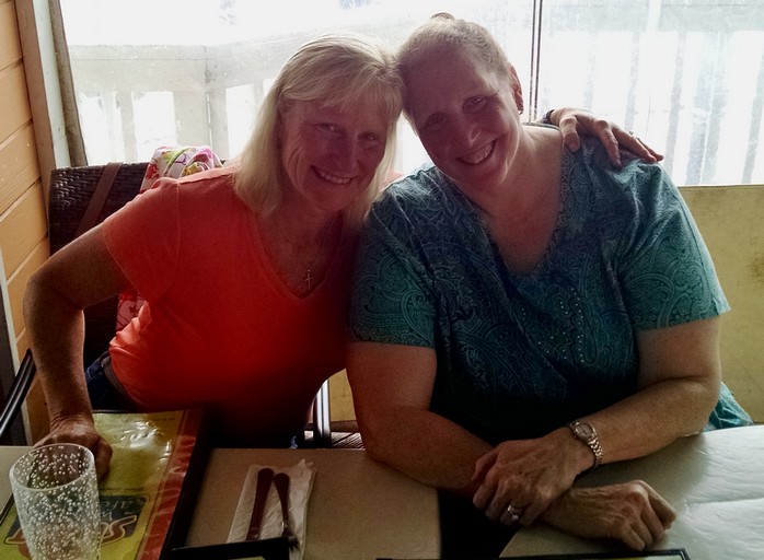 Boating? to Lunch at Sunset Grill